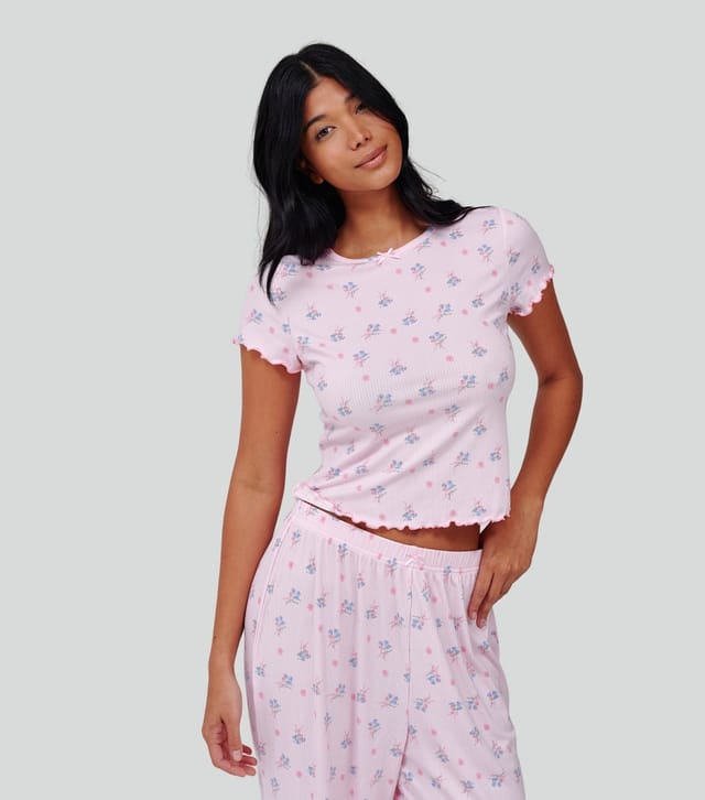 Loungeable Women's Pink Floral T-Shirt And Trousers Pyjama Set Loungeable New Look - 2
