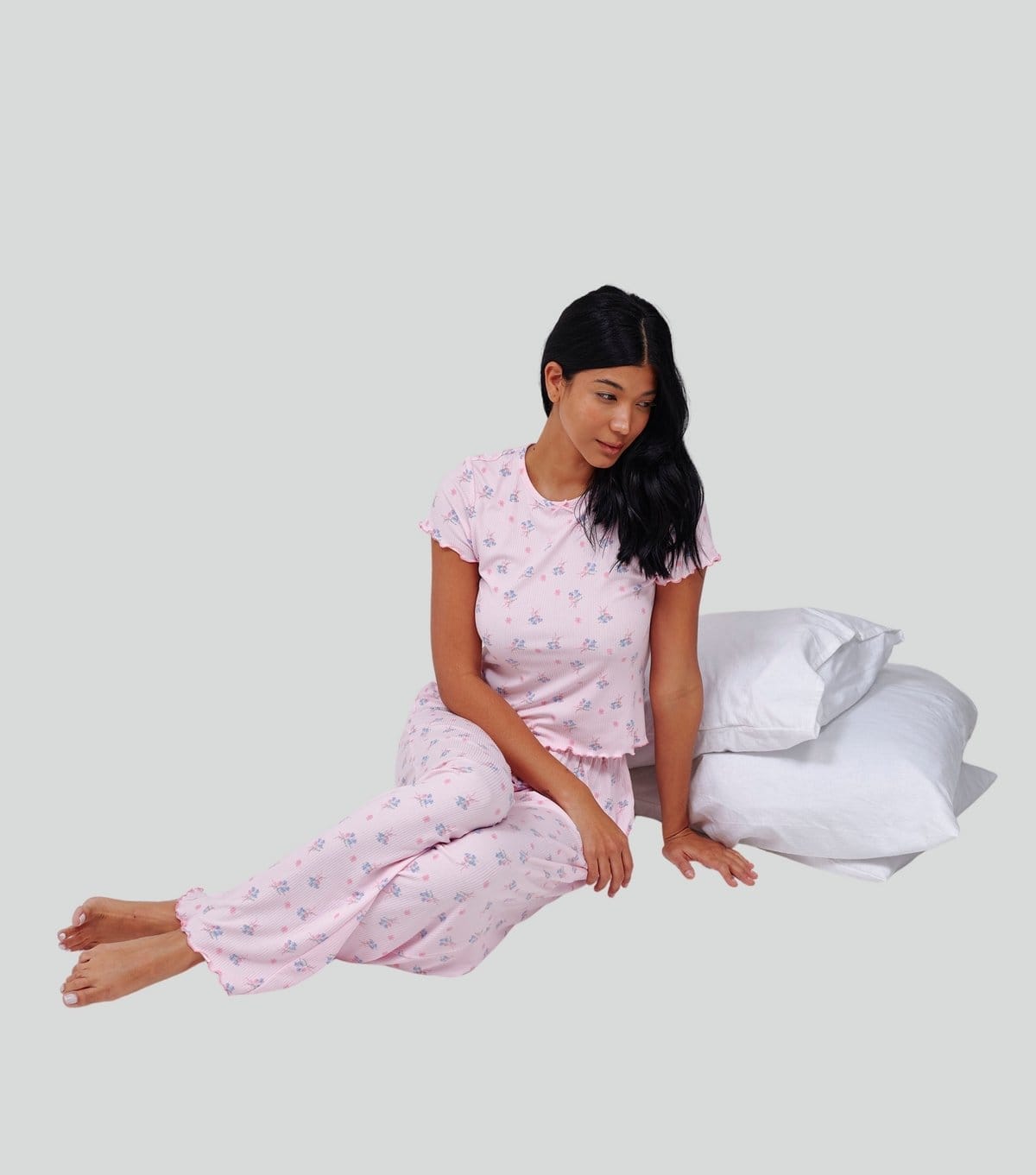 Loungeable Women's Pink Floral T-Shirt And Trousers Pyjama Set Loungeable New Look - 4