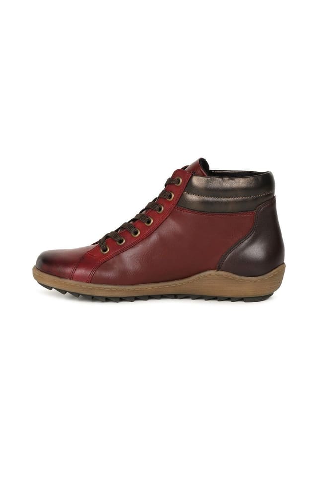 Remonte Remonte Women's 'Duece' Ankle Boots in Wine - 2