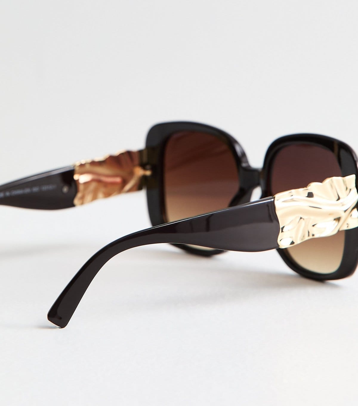 New Look Dark Brown Hammered Detail Round Frame Sunglasses New Look - 4