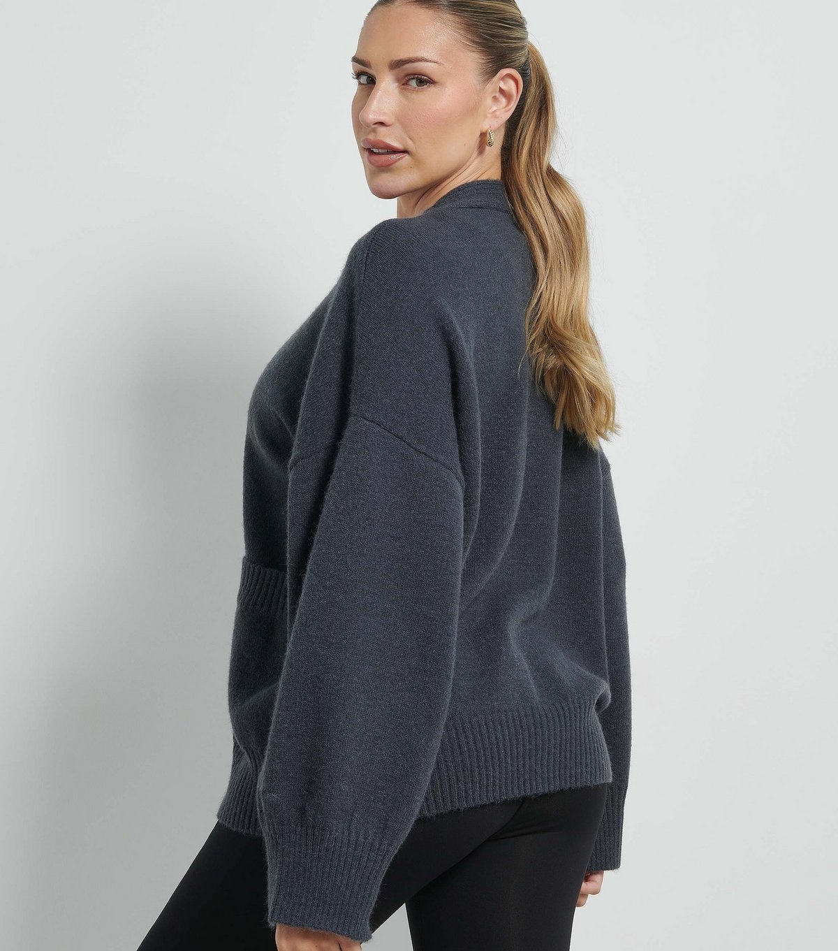 Rise Women's by Zara McDermott Grey Oversized Cardigan Rise New Look - 3