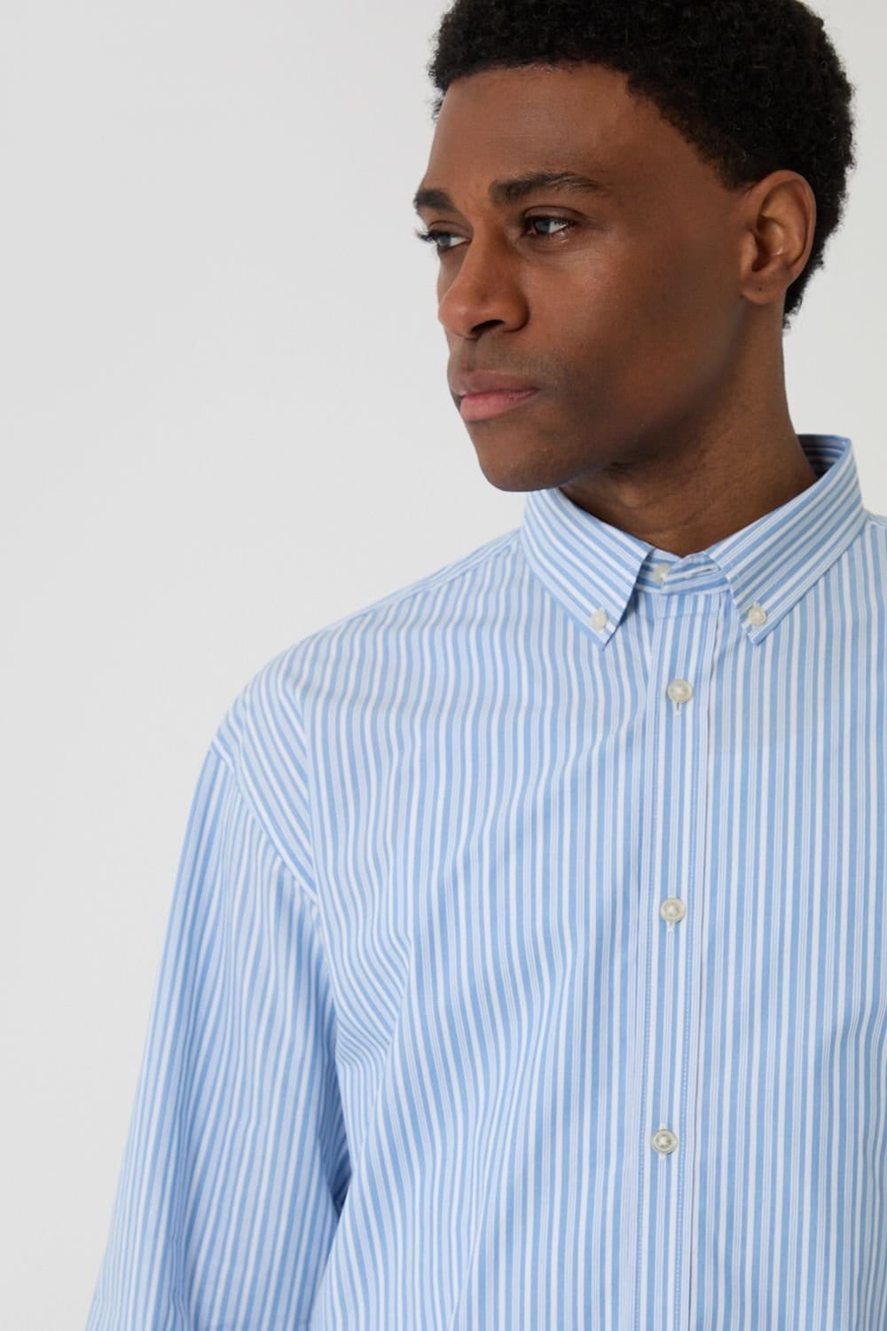 Threadbare Threadbare Men's Stripe Cotton Poplin Cropped Fit Shirt in Blue - 4