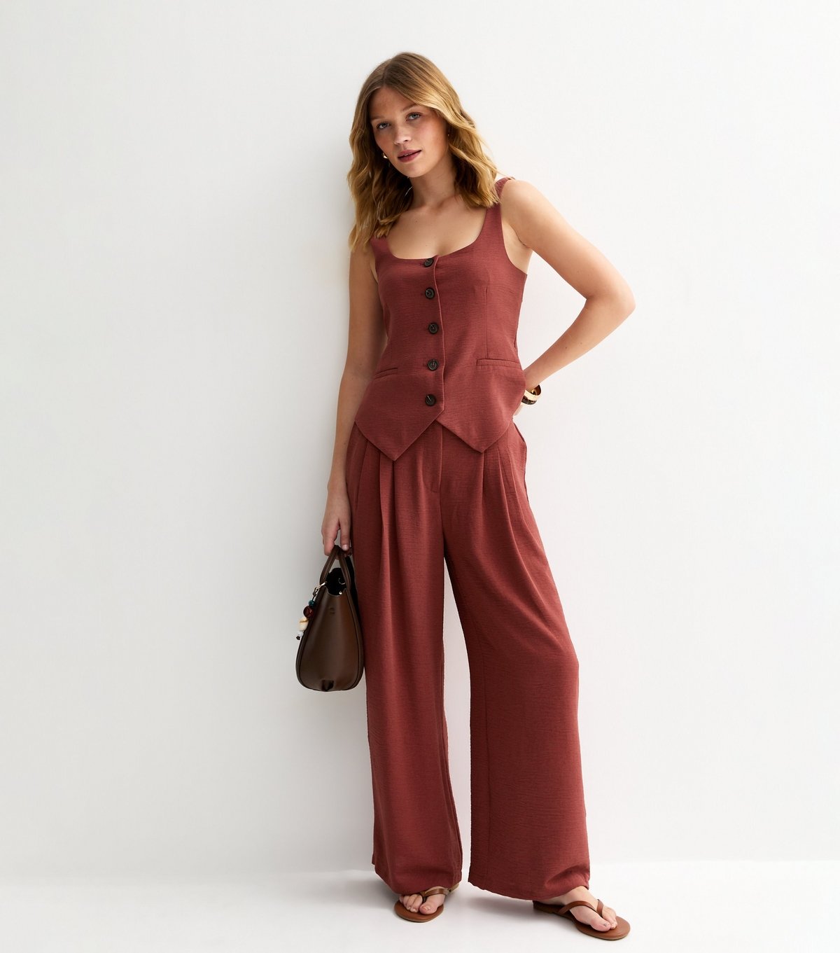 New Look Women's Red Scoop Neck Button Up Waistcoat New Look - 3