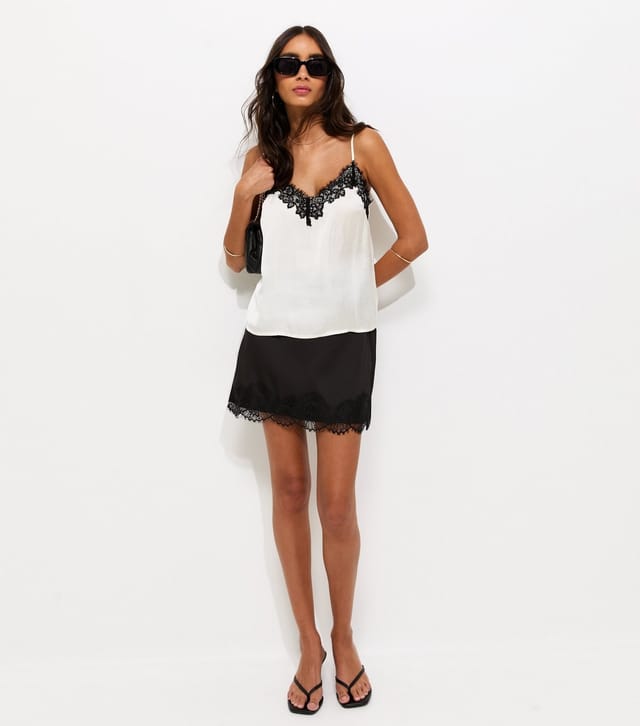 New Look Women's Black Satin A line Lace Trim Mini Skirt New Look - 3