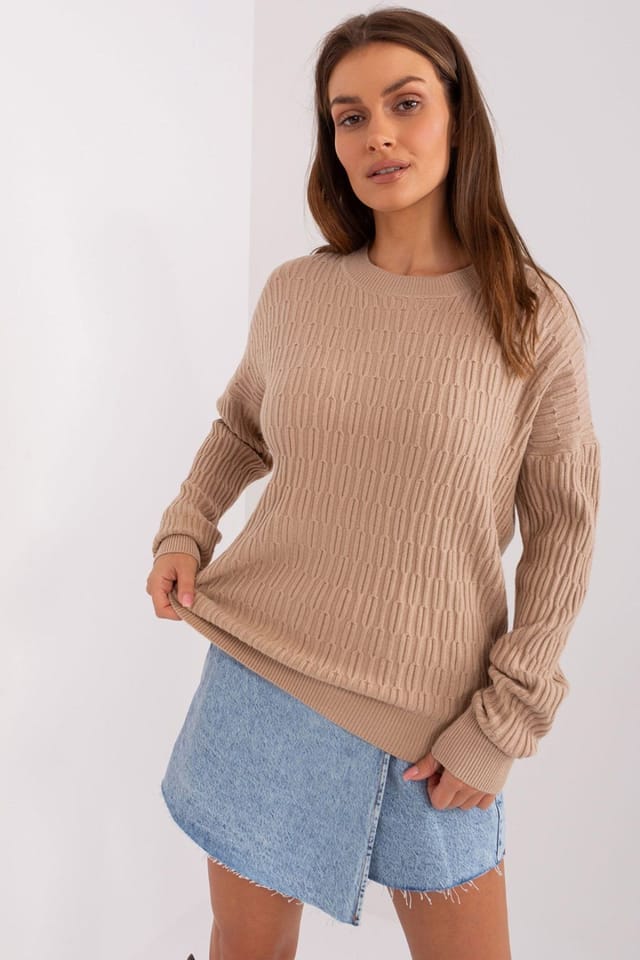 Love Lace Love Lace Women's Variegated Texture Round Neck Long Sleeve Sweater Style 185726 in Beige - 2