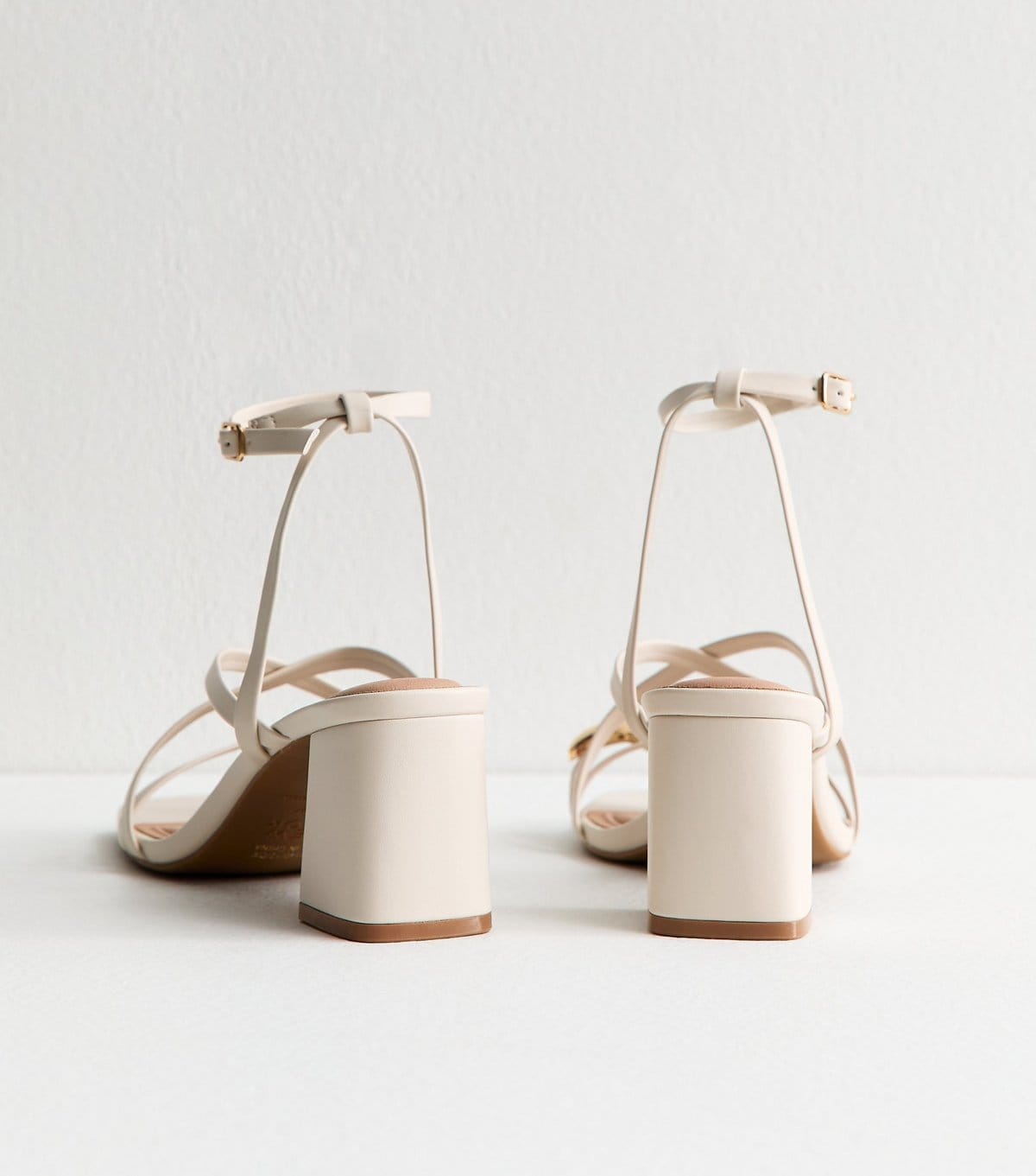 New Look Women's Off White Faux Leather Metal Toe Loop Block Heel Sandals Vegan New Look - 4