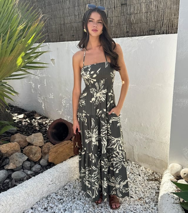 AX Paris Women's Dark Khaki Floral Print Tie Smock Midi Dress AX Paris New Look - 2
