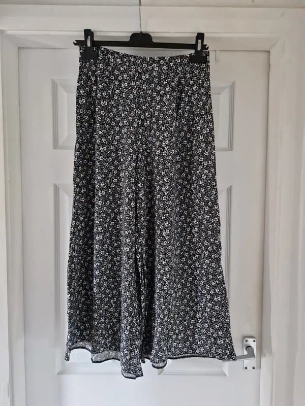 New Look Floral culottes