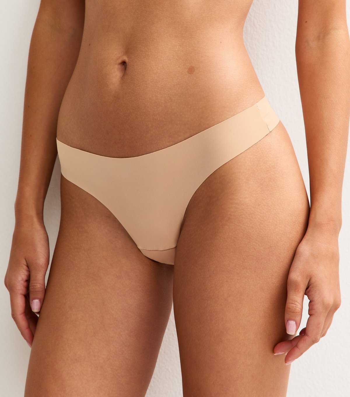 New Look Women's Tan Free Cut No VPL Thong New Look - 1