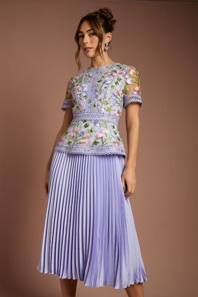 Coast Coast Women's Short Sleeve Embroidered Pleated Skirt Midi Dress in Lilac - 2