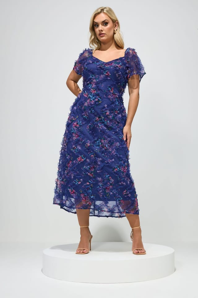 Yours Yours Women's Floral Ruffle Maxi Dress in Mid Navy - 3