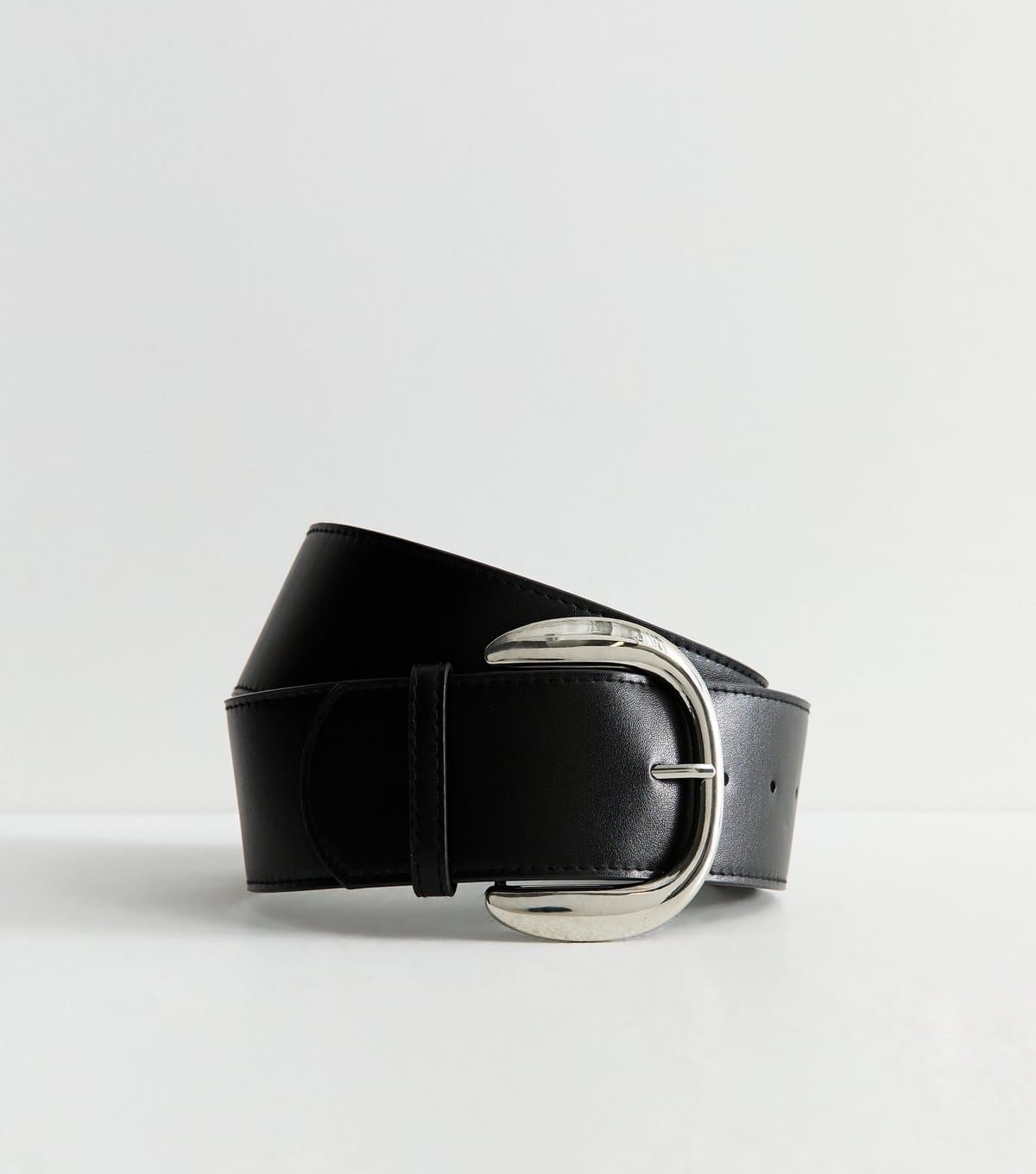 New Look Black Faux Leather Curved Buckle Waist Belt New Look