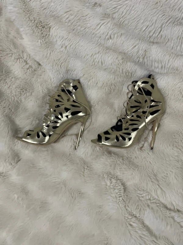 Topshop Topshop gold heels size 5