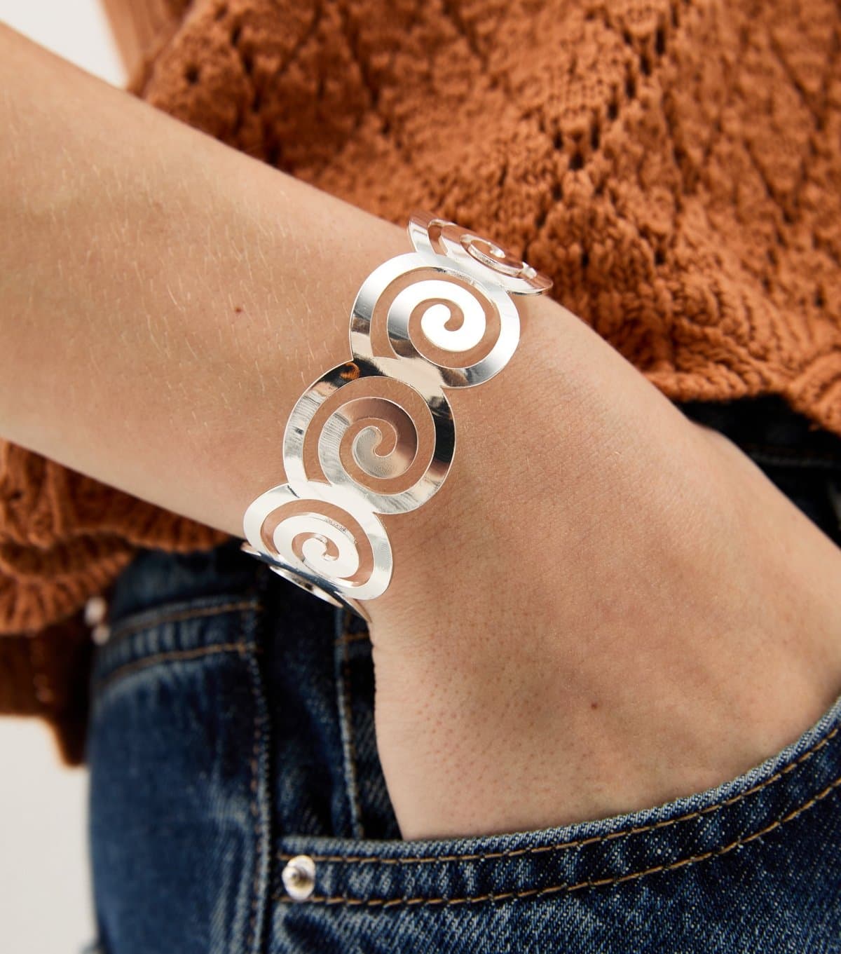 New Look Silver Tone Swirl Shaped Cuff Bracelet New Look