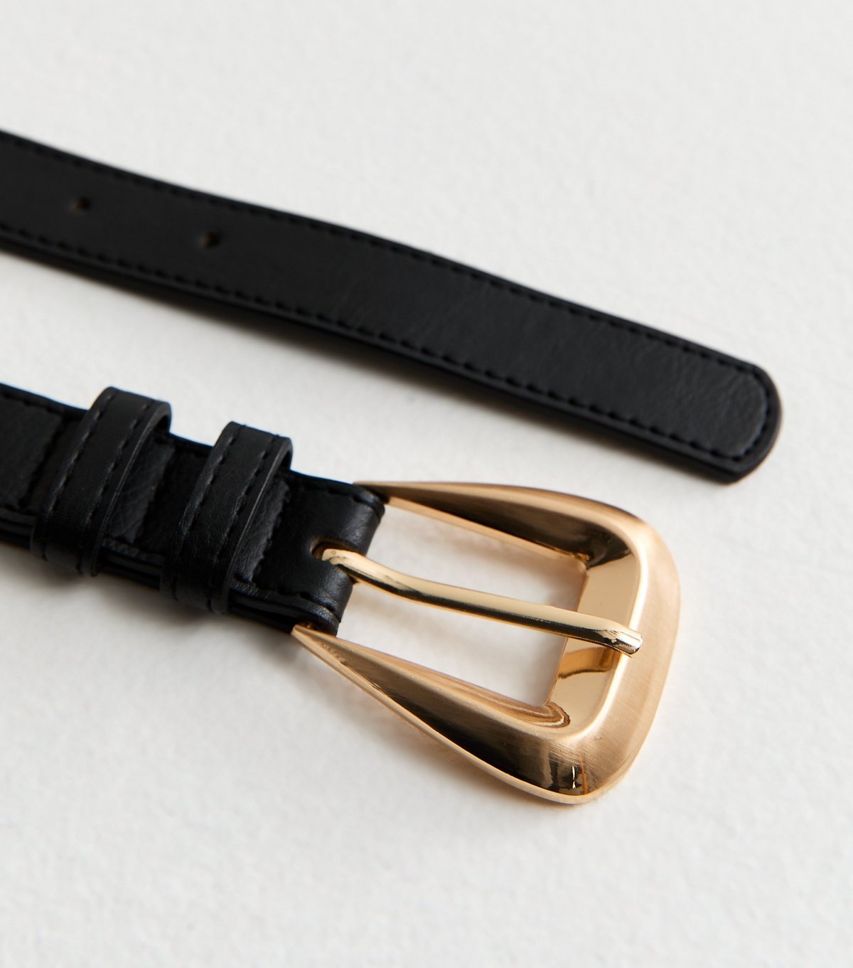 New Look Black Faux Leather Large Buckle Belt New Look - 3