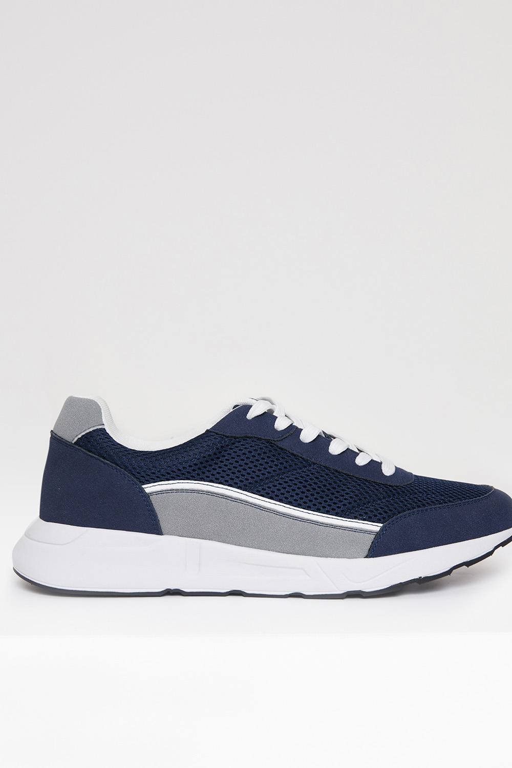Threadbare Threadbare Men's Retro Lace Up Trainers in Navy - 2