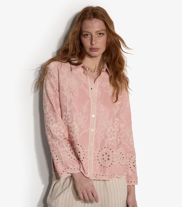 Apricot Women's Pink Floral Print Cutwork Shirt Apricot New Look - 2
