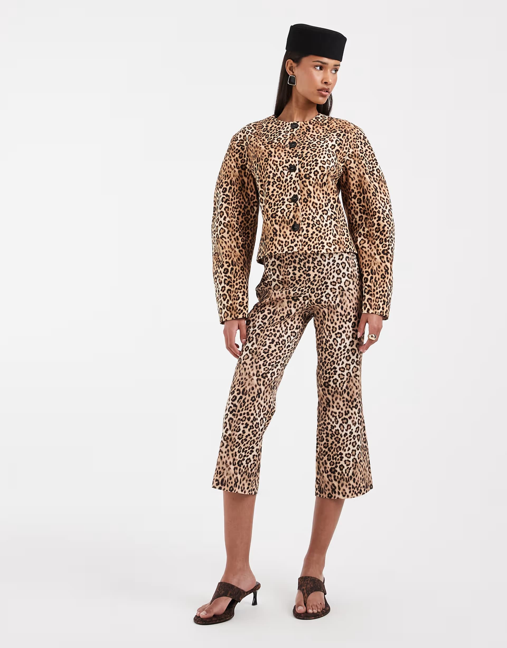 ASOS ASOS DESIGN cropped cinched blazer in leopard print co ord