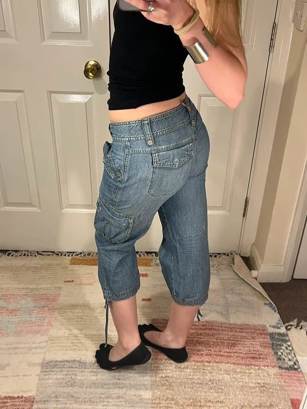 Vintage Dressing 90s low waisted cargo denim capris