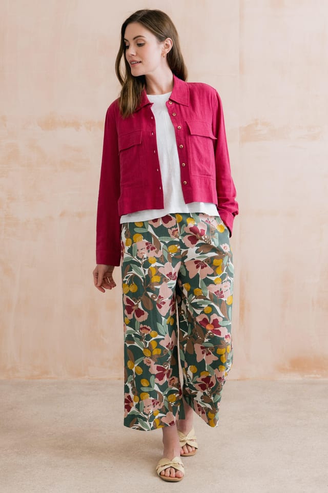Lily & Me Lily & Me Women's Greta Print Cropped Trousers in Green - 3