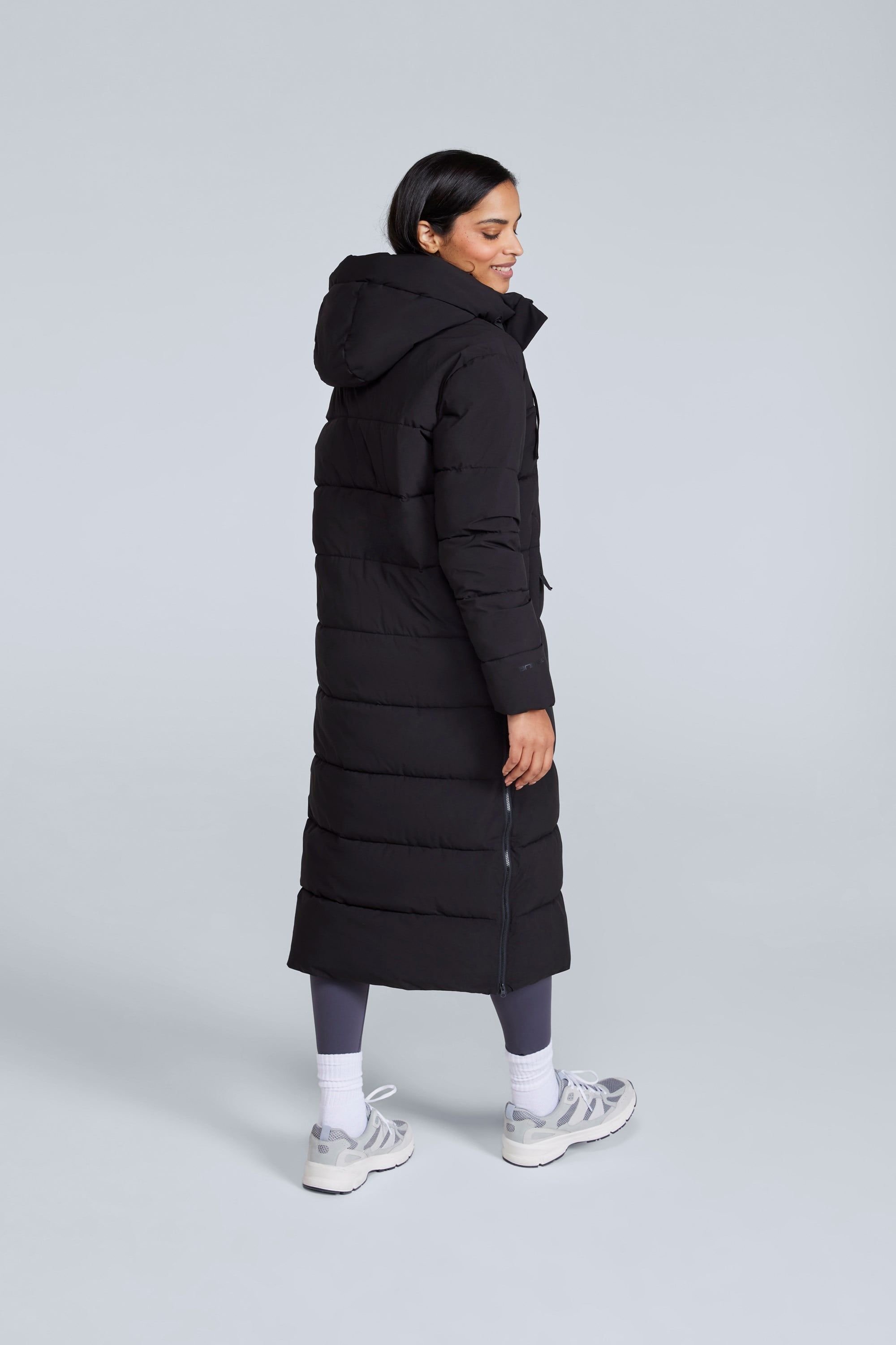 Animal Animal Women's 'Comfort Cloud' Water Resistant Thermal Tested Detachable Hood Coat in Jet Black - 2