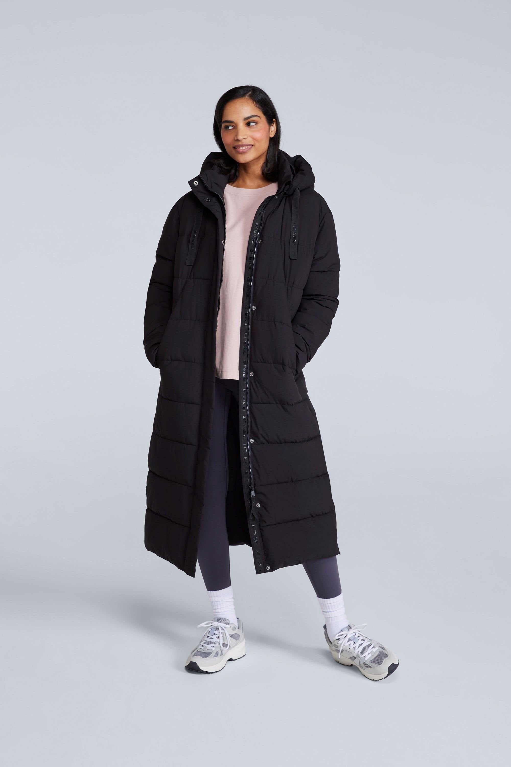 Animal Animal Women's 'Comfort Cloud' Water Resistant Thermal Tested Detachable Hood Coat in Jet Black - 4