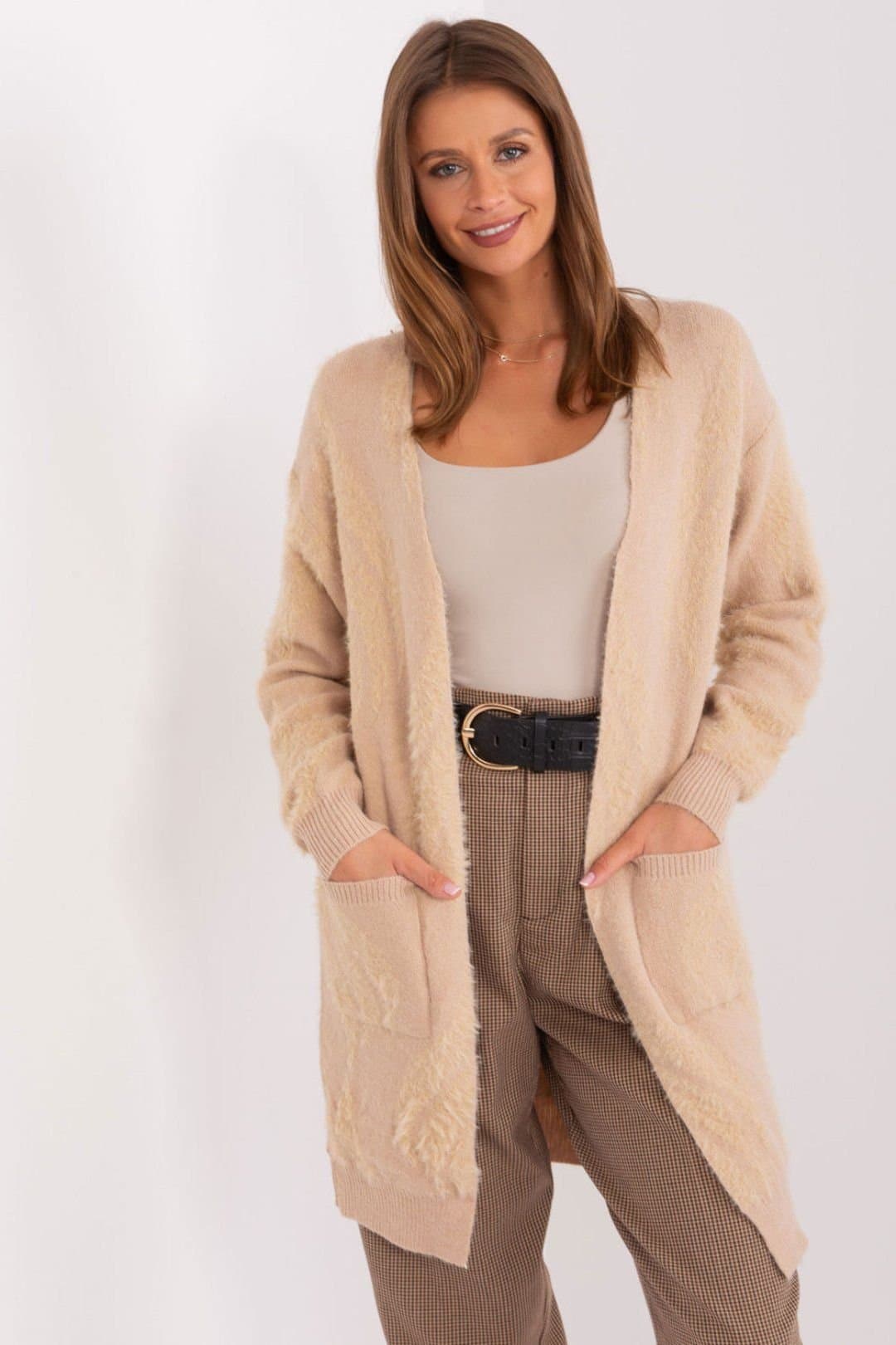 Love Lace Love Lace Women's Variegated Long Sleeve Slip Pocket Cardigan in Beige