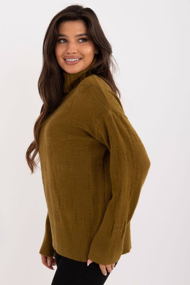 Love Lace Love Lace Women's Everyday Textured Turtleneck Sweater in Green - 2