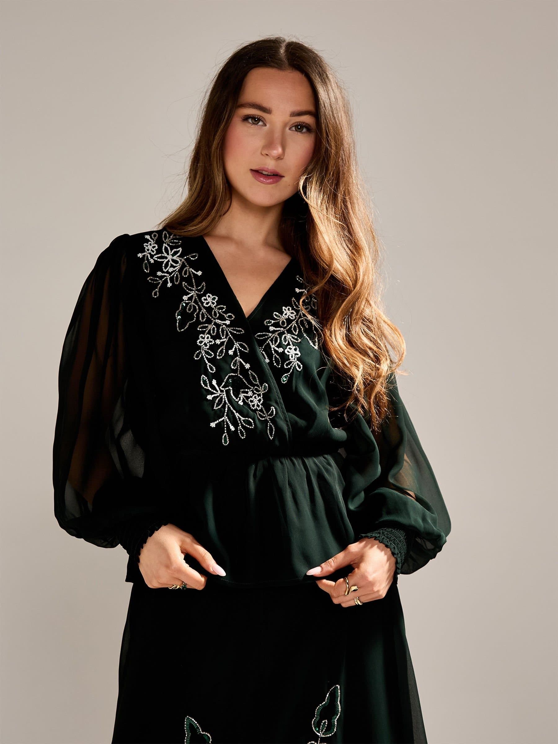 GWD by GEORGE W. DAVIES GWD by GEORGE W. DAVIES Women's GWD Floral Dark Green embellished Sparda Top