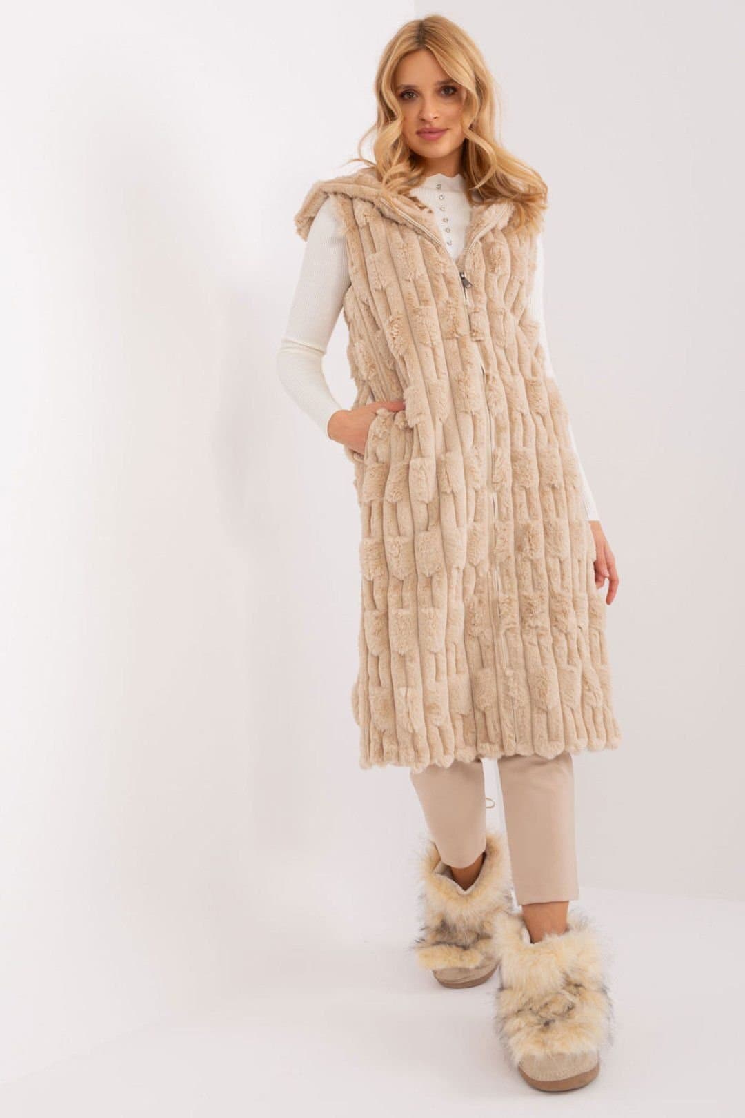 Love Lace Love Lace Women's Hooded Faux Fur Vest with Zip Front in Beige