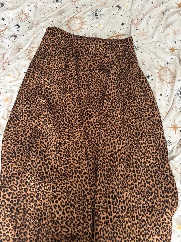 New Look Leopard print skirt