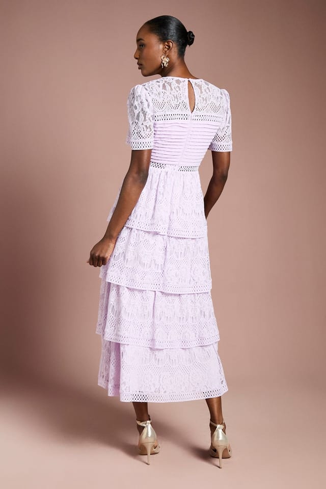 Coast Coast Women's Tiered Lace Midi Dress in Lilac - 3