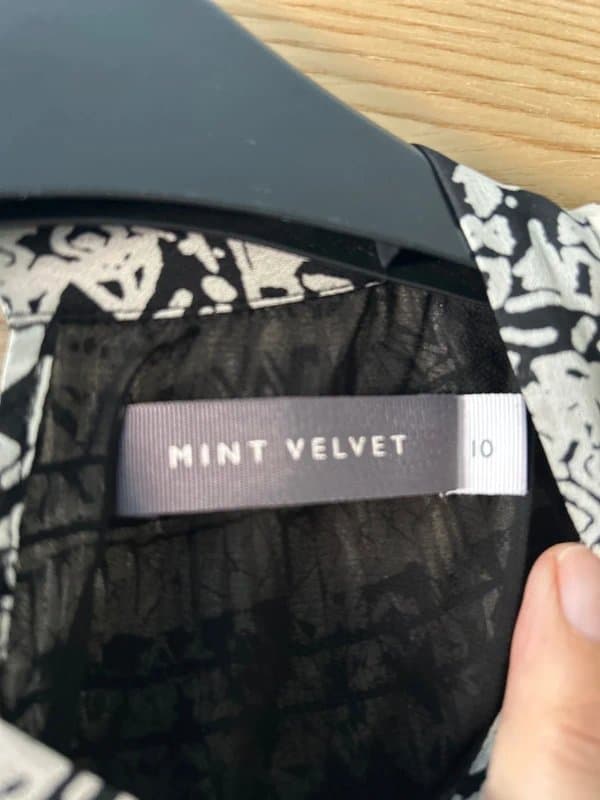 Mint Velvet Mint Velvet (says 10 but would fit a size 8)