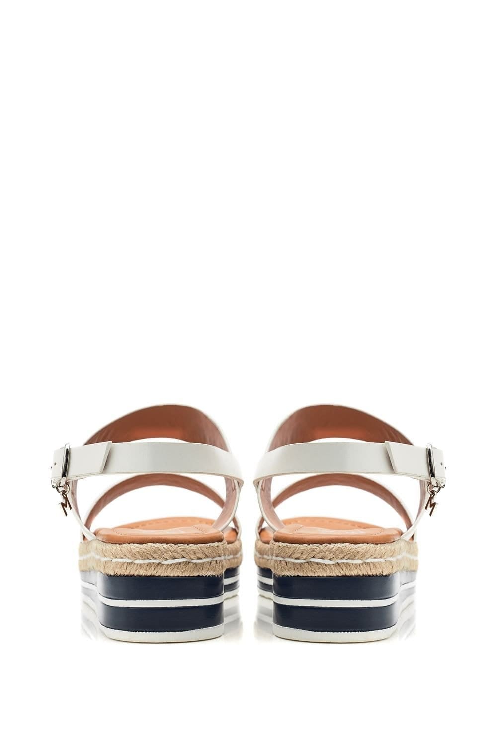 Moda In Pelle Moda In Pelle Women's 'Periso' Porvair Flatforms in Off-White - 4