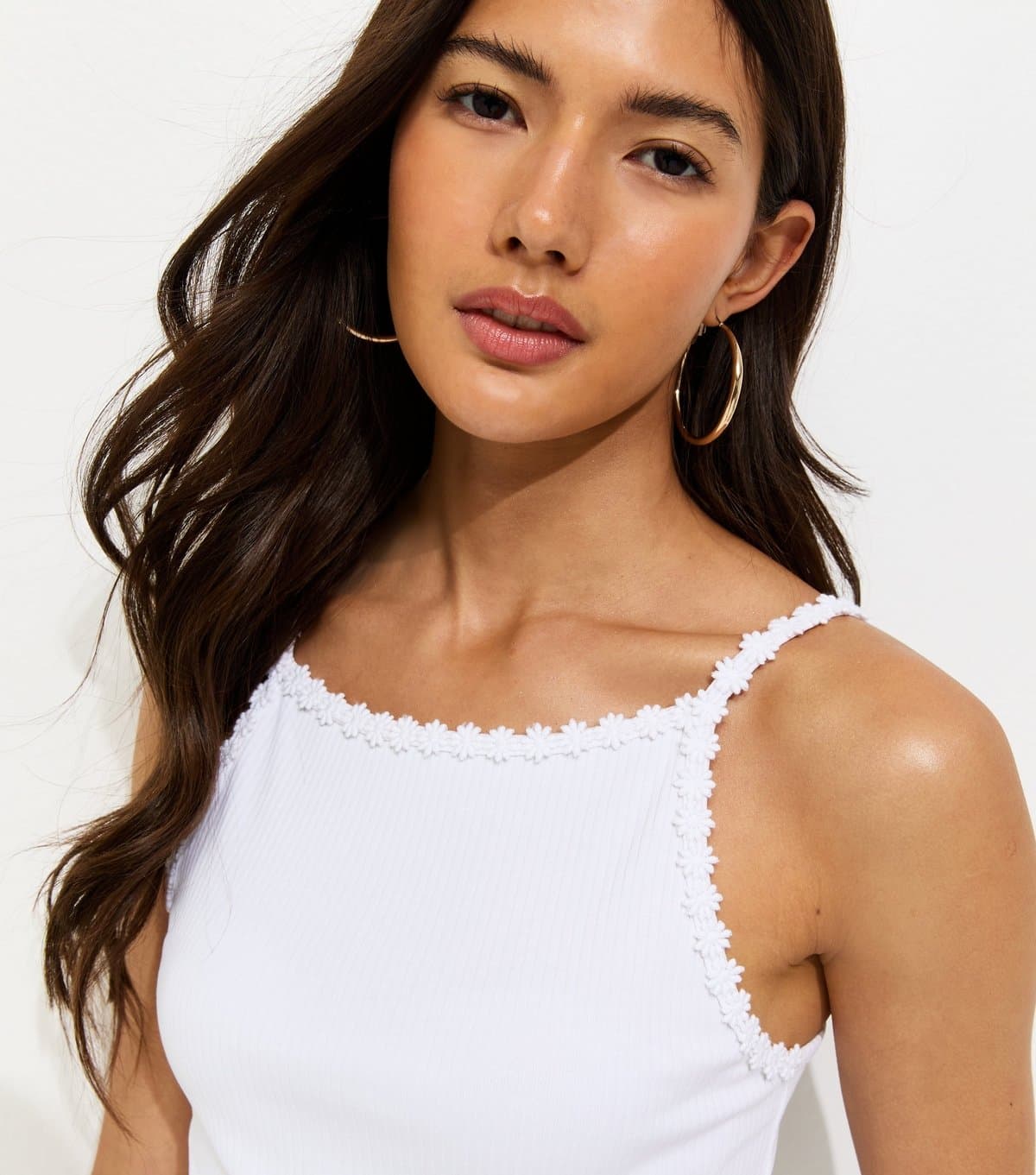 New Look Women's White Cotton Rich Ribbed Daisy Trim Cami Top New Look