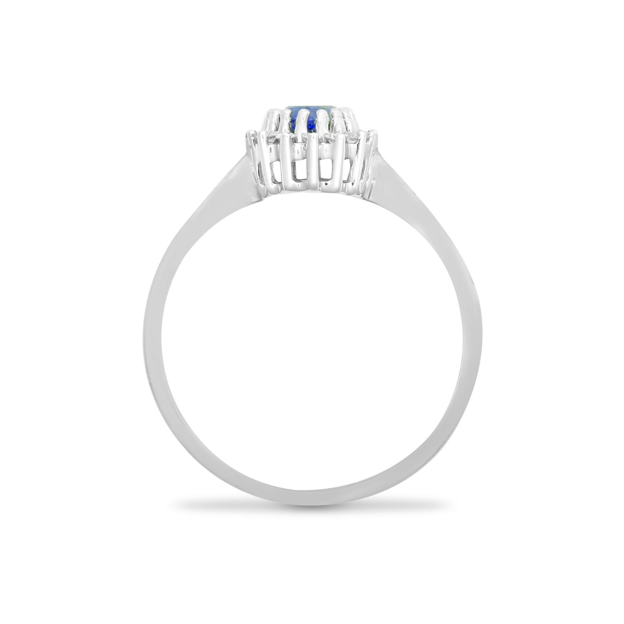 Jewelco London Jewelco London Women's 9ct White Gold Diamond Sapphire Classic Royal Cluster Ring 9mm in Silver - 2