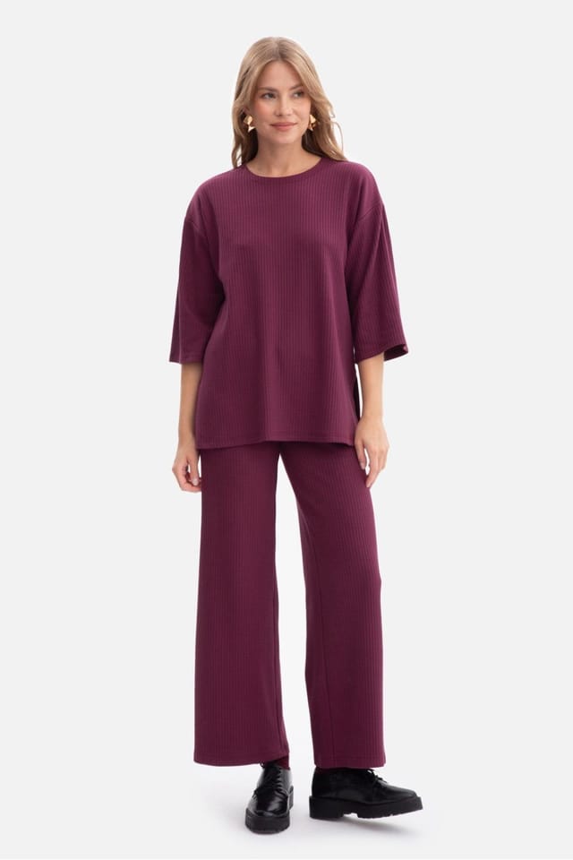 Love Lace Love Lace Women's Ribbed Elastic Blouse with Slits in Violet - 2