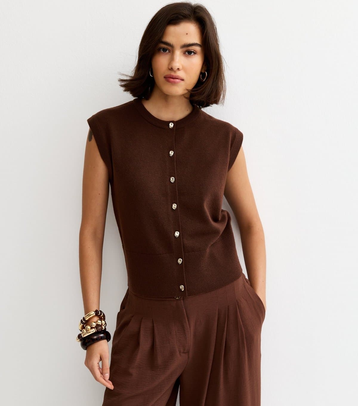 New Look Women's Dark Brown Knit Abstract Button Waistcoat New Look