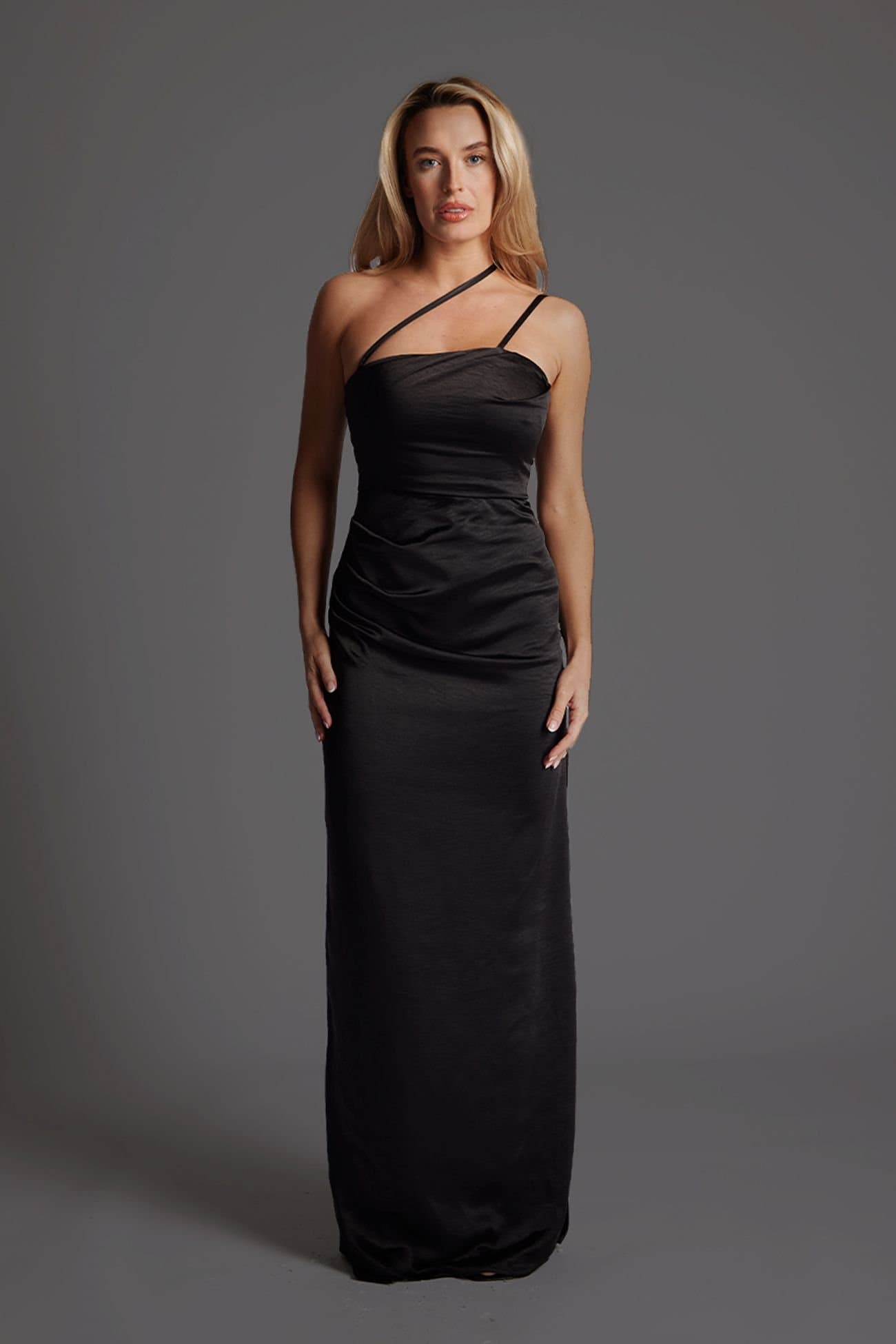 Vesper Vesper Women's Cross-strap Ruched Waist Maxi Dress in Black