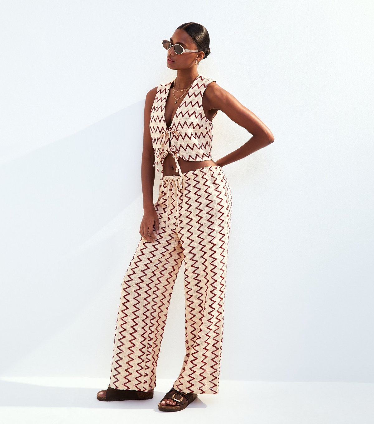 New Look Women's Cream Textured Zig Zag Beach Trousers New Look - 2