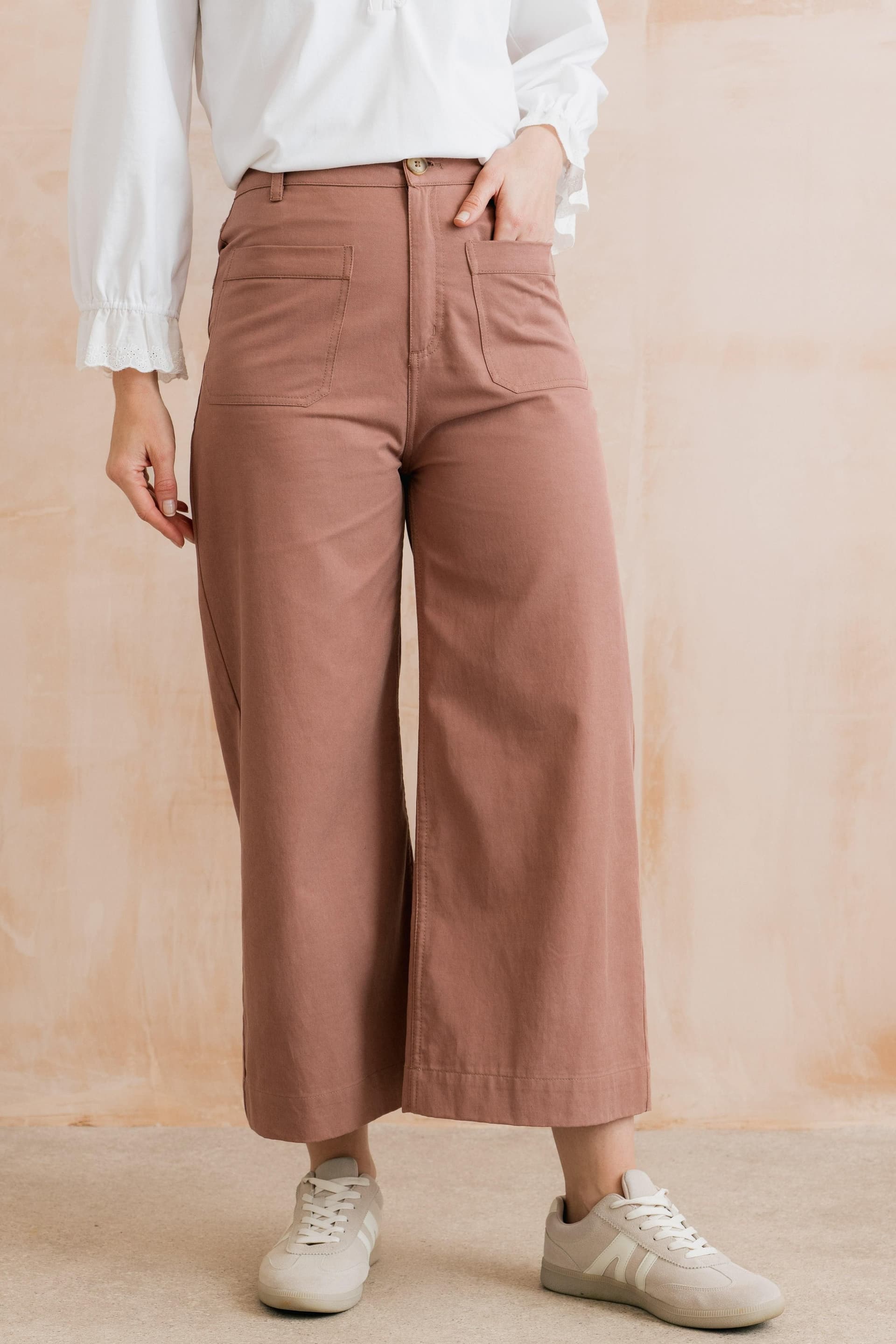 Lily & Me Lily & Me Pink Cropped Wide Leg Trousers