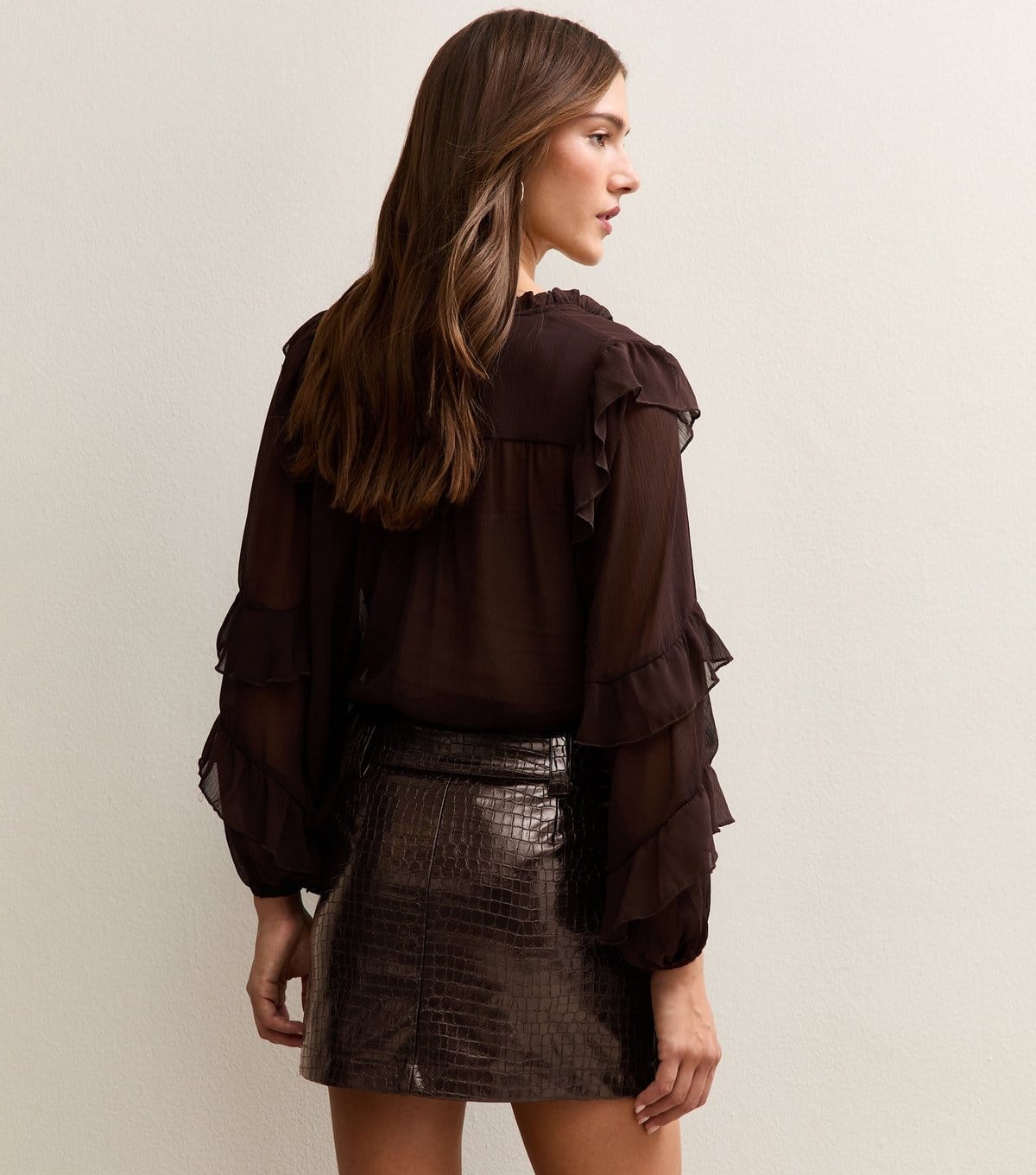 New Look Women's Dark Burgundy Belted Croc Embossed Mini Skirt New Look - 4