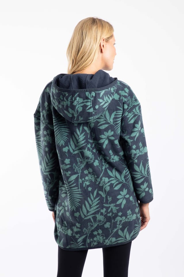 Weird Fish Weird Fish Women's Ester Printed Polar Popover Hoodie in Green - 3