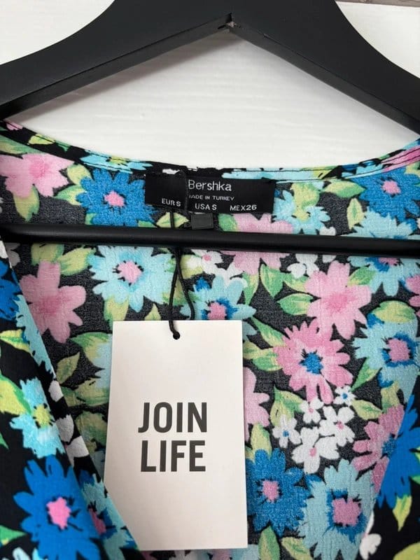 Bershka Floral Cropped Top