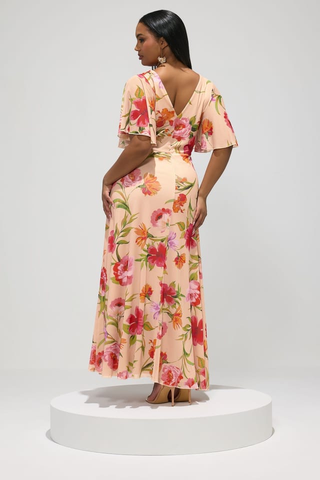 Yours Yours Women's Floral Wrap Dress in Nude - 3