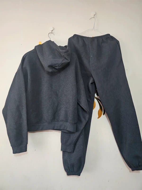 Sisters & Seekers Sisters and seekers skrs tracksuits Size xs oversized fit