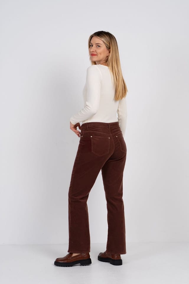 Kettlewell Kettlewell Women's Jamie Cord Bootcut Trousers in Chocolate - 3