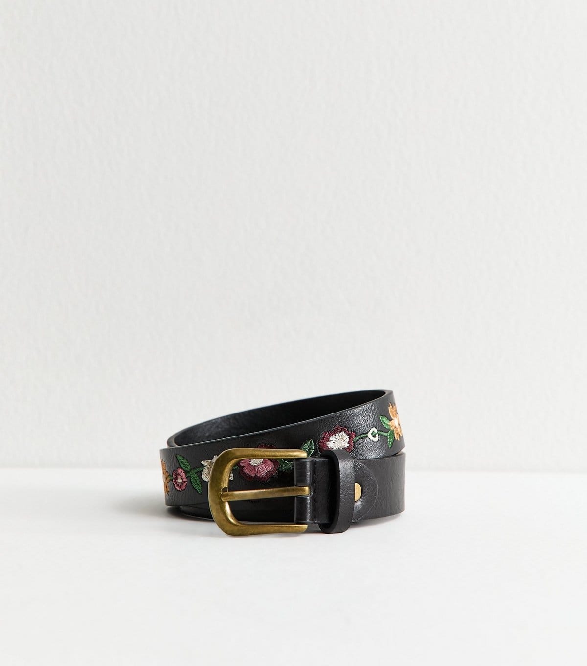 New Look Black Faux Leather Embroidered Flower Belt New Look - 1