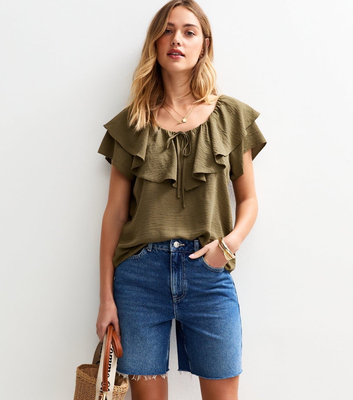 New Look Women's Khaki Crinkle Texture Frill Trimmed Short Sleeve Blouse New Look