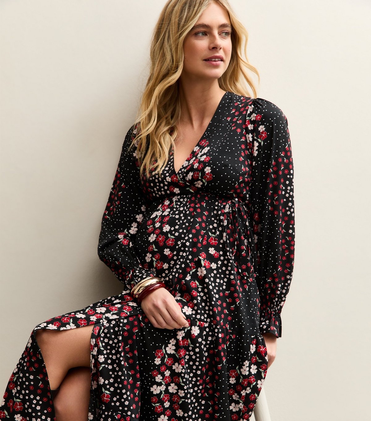 New Look Women's Maternity Black Floral Crepe Wrap Midi Dress New Look - 1